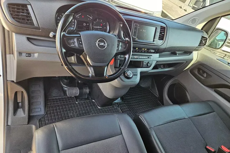 Opel Vivaro Long 69999zł NETTO 2.0 CDTi/177KM zdjęcie 25
