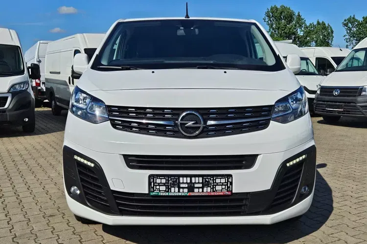 Opel Vivaro Long 69999zł NETTO 2.0 CDTi/177KM zdjęcie 4