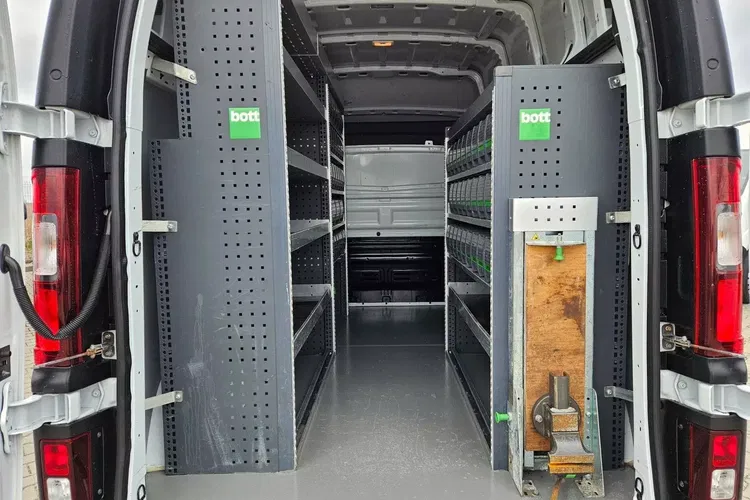Renault Trafic L2H2 49999zł Netto 1.6 dCi/125KM zdjęcie 13