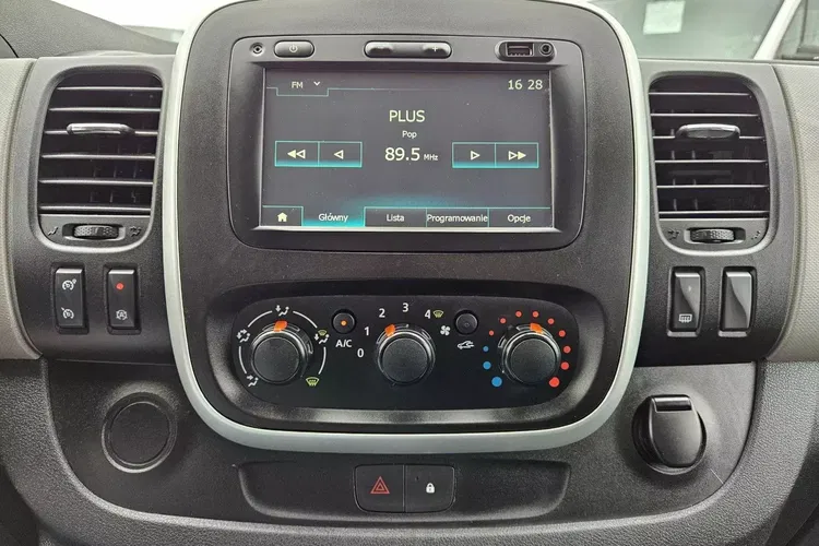 Renault Trafic L2H2 49999zł Netto 1.6 dCi/125KM zdjęcie 23
