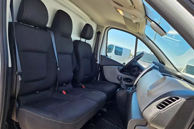 Renault Trafic L2H1 52999zł NETTO 1.6dCi/125KM zdjęcie 33