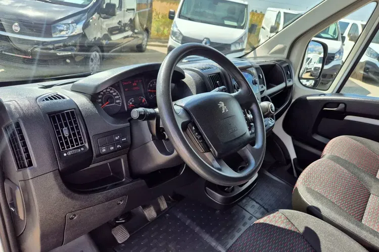 Peugeot Boxer DoKa 74999zł NETTO 2.2HDi/165KM zdjęcie 12