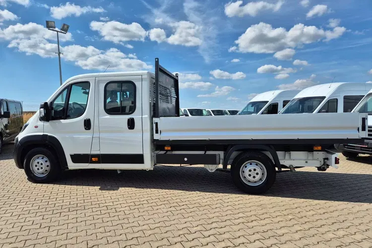 Peugeot Boxer DoKa 74999zł NETTO 2.2HDi/165KM zdjęcie 6
