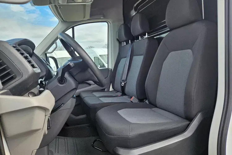 Volkswagen Crafter L3H2 104999zł NETTO 2.0TDi/140KM zdjęcie 19