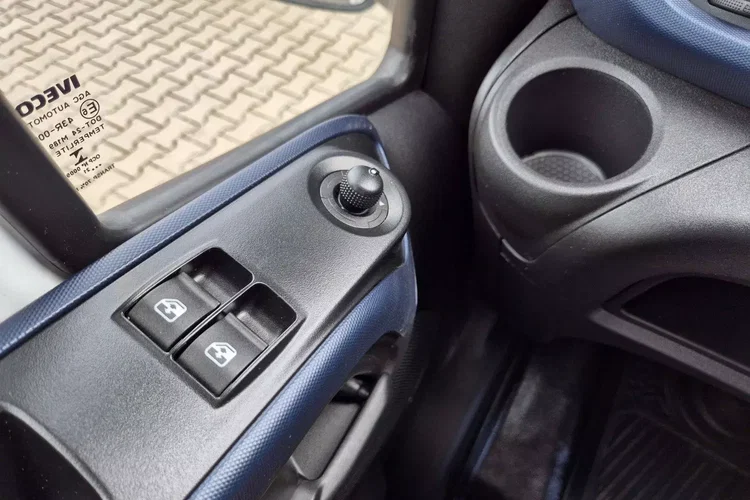 Iveco 35s16 L3H2 99999zł NETTO 2.3HPi/160KM zdjęcie 17