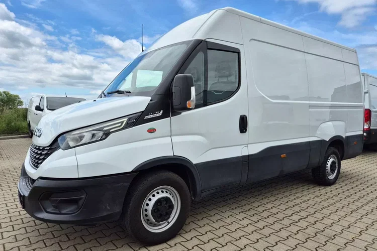 Iveco 35s16 L3H2 99999zł NETTO 2.3HPi/160KM zdjęcie 4