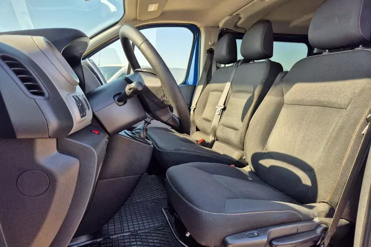 Renault Trafic Long 64999zł NETTO Brygadówka 6 osób 1.6dCi/120KM zdjęcie 13