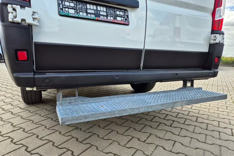Peugeot boxer L4H3 89999zł NETTO Brygadówka 6 osób 2.2HDi/140KM zdjęcie 10
