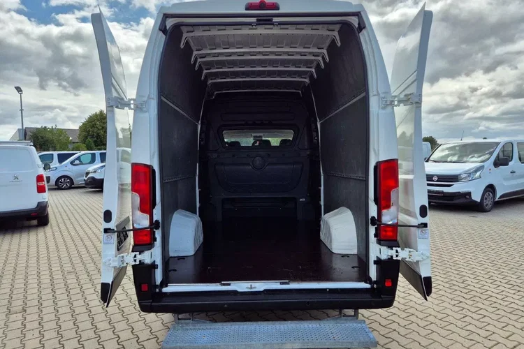 Peugeot boxer L4H3 89999zł NETTO Brygadówka 6 osób 2.2HDi/140KM zdjęcie 11