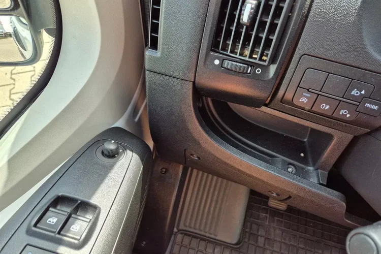 Peugeot boxer L4H3 89999zł NETTO Brygadówka 6 osób 2.2HDi/140KM zdjęcie 15