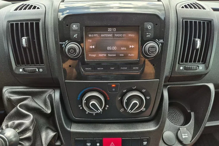 Peugeot boxer L4H3 89999zł NETTO Brygadówka 6 osób 2.2HDi/140KM zdjęcie 22