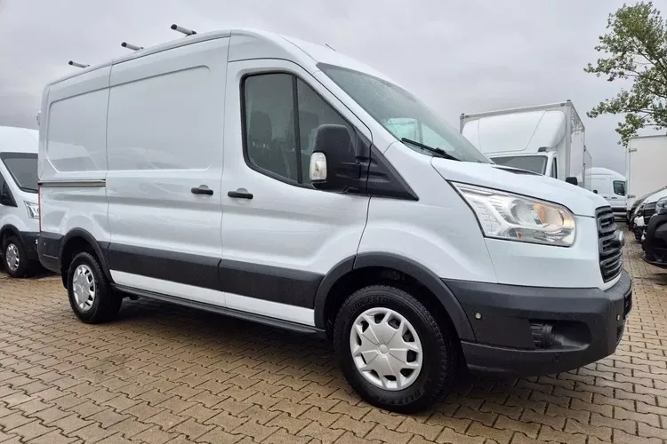 Ford transit L2H2 49999zł NETTO 2.0 TdCi/170KM Automat zdjęcie 3