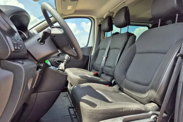 Renault Trafic L2H1 99999zł NETTO Brygadówka 6 osób 2.0dCi/120KM zdjęcie 14