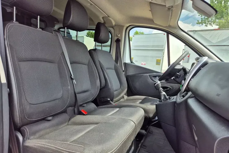 Renault Trafic L2H1 99999zł NETTO Brygadówka 6 osób 2.0dCi/120KM zdjęcie 24