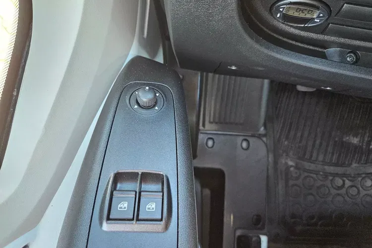 Citroen Jumper DoKa 89999zł NETTO 2.2HDi/140KM zdjęcie 15
