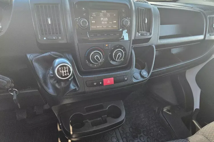 Citroen Jumper DoKa 89999zł NETTO 2.2HDi/140KM zdjęcie 23