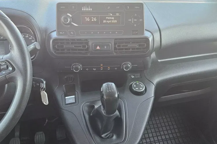 Opel Combo zdjęcie 24