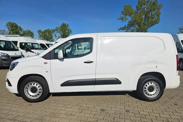 Opel Combo zdjęcie 8