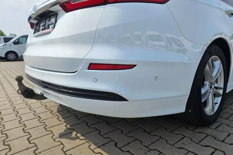 Ford mondeo zdjęcie 10