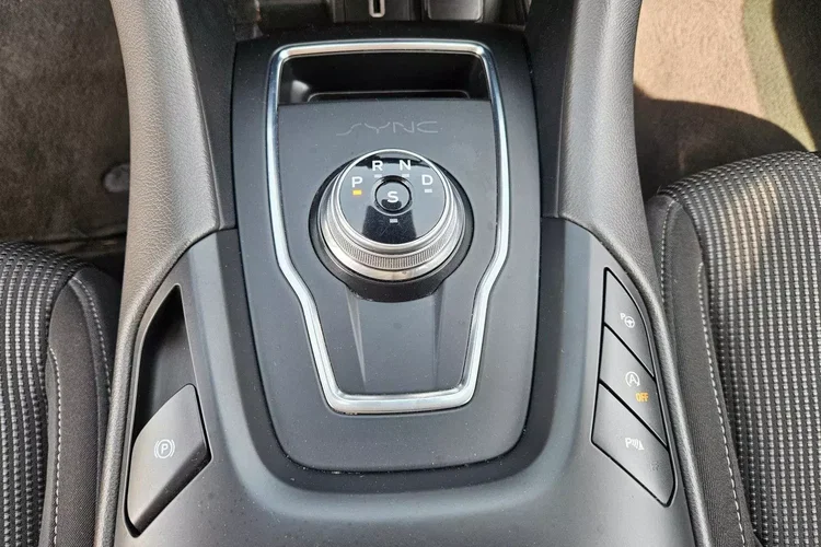 Ford mondeo zdjęcie 28