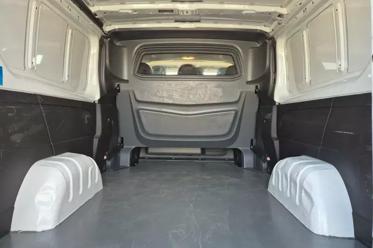 Opel Vivaro Long 62999zł Netto Brygadówka 6 osób 1.6CDTi/125KM zdjęcie 12