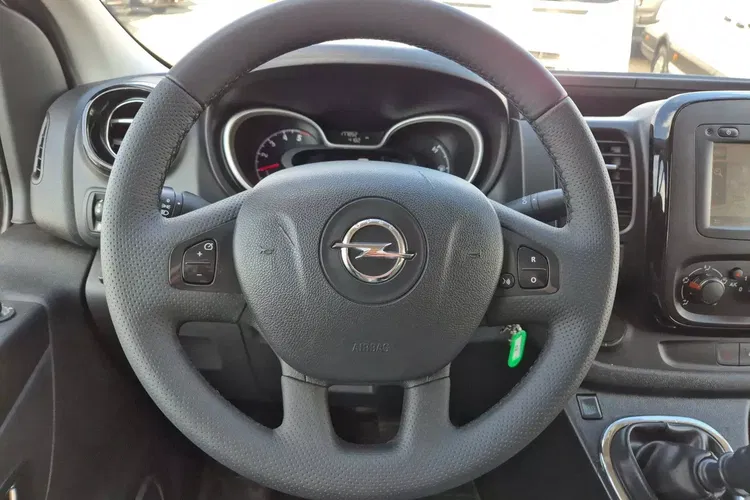 Opel Vivaro Long 62999zł Netto Brygadówka 6 osób 1.6CDTi/125KM zdjęcie 17