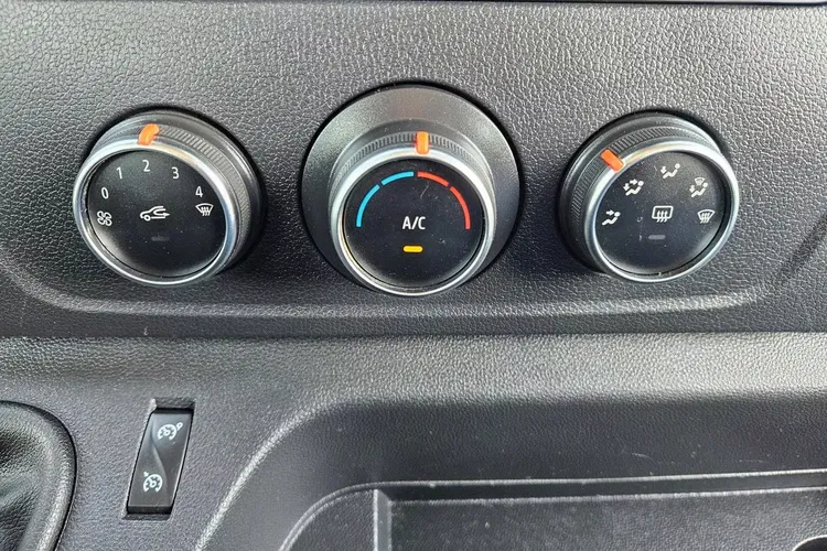 Renault Master L3H2 99999zł NETTO 2.3 dCi/136KM zdjęcie 25