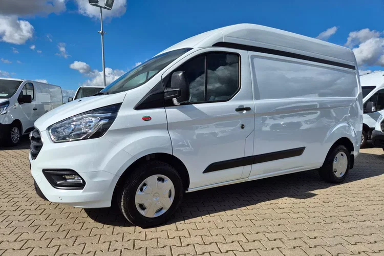 Ford transit-custom L2H2 79999zł NETTO 2.0TdCi/131KM zdjęcie 4