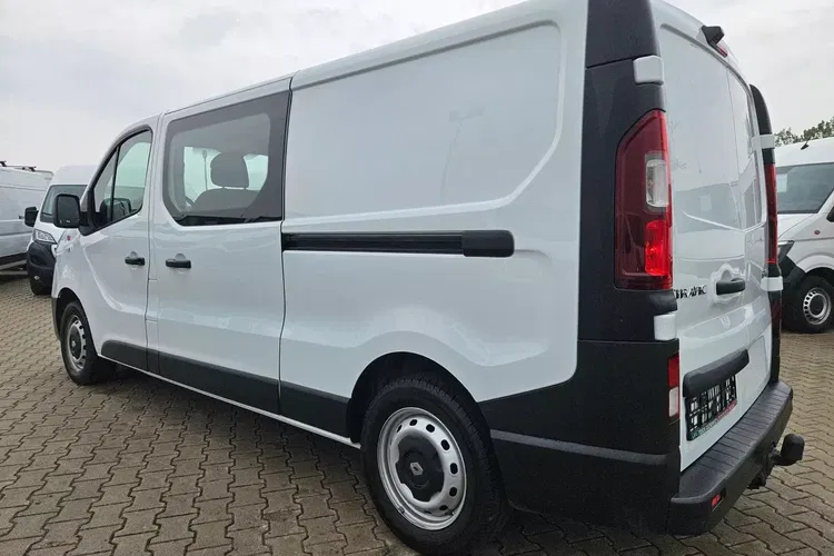 Renault Trafic Long 69900zł NETTO Brygadówka 6 osób 1.6 dCi/125KM zdjęcie 13