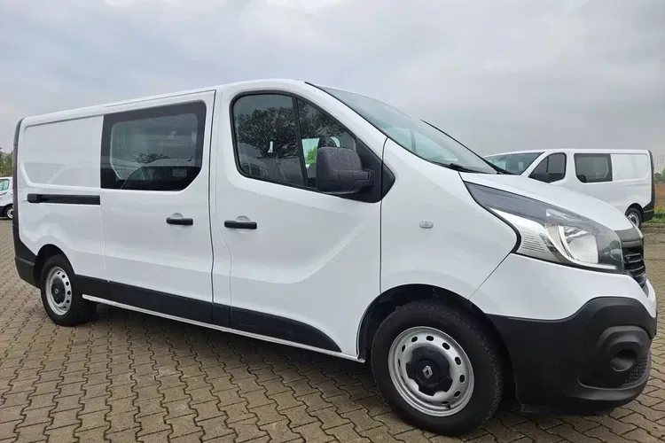 Renault Trafic Long 69900zł NETTO Brygadówka 6 osób 1.6 dCi/125KM zdjęcie 3