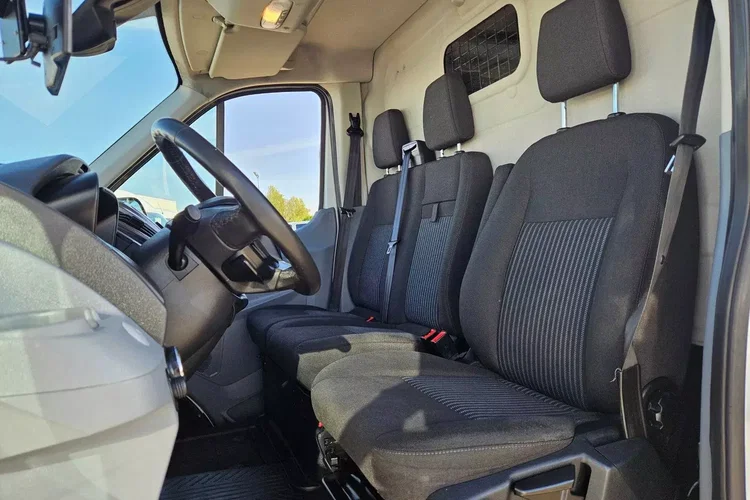 Ford transit L3H3 54999zł NETTO 2.0TdCi/170KM zdjęcie 18