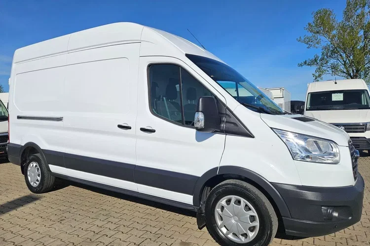 Ford transit L3H3 54999zł NETTO 2.0TdCi/170KM zdjęcie 3