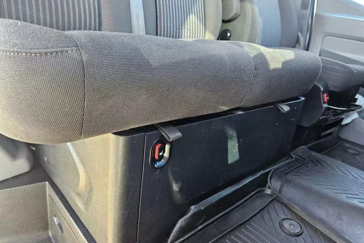 Ford transit L3H3 54999zł NETTO 2.0TdCi/170KM zdjęcie 31