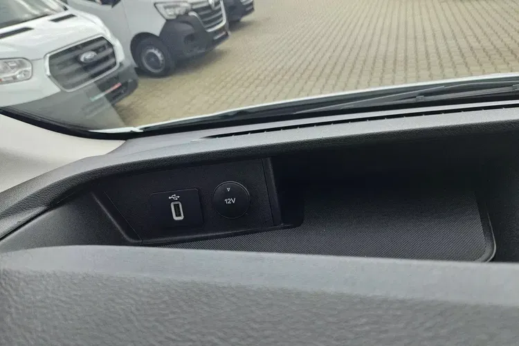 Ford transit L3H2 64900zł NETTO 2.0TdCi/170KM zdjęcie 20