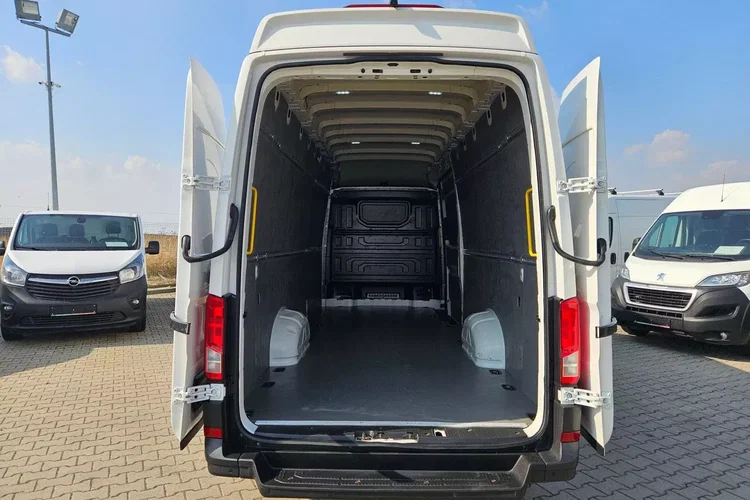 Volkswagen Crafter L4H3 99999zł NETTO 2.0TDI/140KM zdjęcie 15
