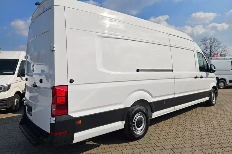 Volkswagen Crafter L4H3 99999zł NETTO 2.0TDI/140KM zdjęcie 9