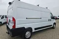 samochód dostawczy Peugeot zdjęcie 11