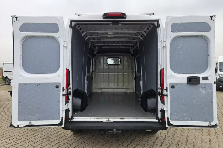 Peugeot boxer L3H2 74999zł NETTO 2.2HDi/165KM zdjęcie 17