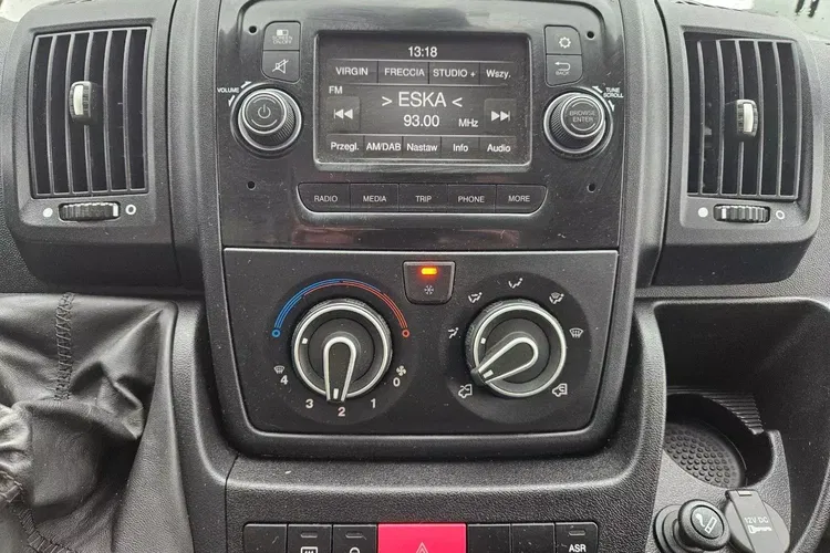 Peugeot boxer L3H2 74999zł NETTO 2.2HDi/165KM zdjęcie 30
