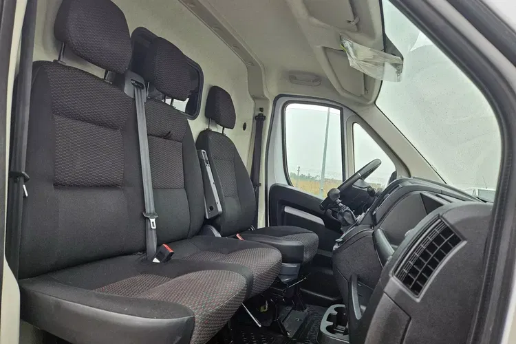 Peugeot boxer L3H2 74999zł NETTO 2.2HDi/165KM zdjęcie 33
