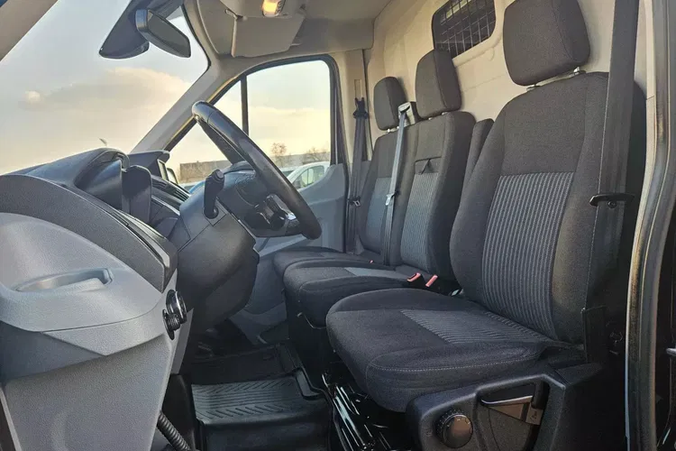 Ford transit L2H2 54999zł NETTO 2.0 TdCi/131KM zdjęcie 21
