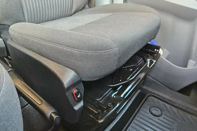 Ford transit L2H2 54999zł NETTO 2.0 TdCi/131KM zdjęcie 22