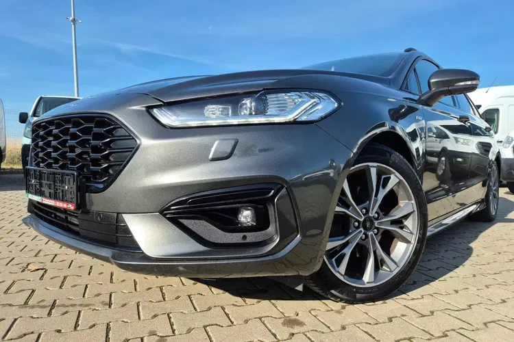 Ford mondeo zdjęcie 10