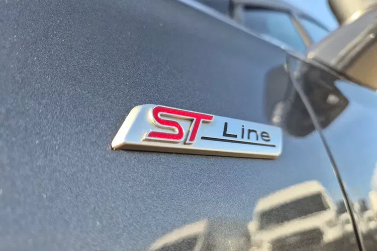 Ford mondeo zdjęcie 12