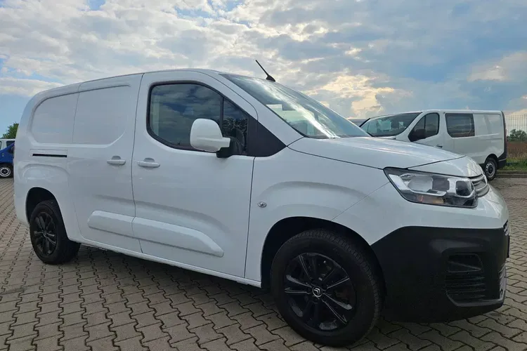 Citroen Berlingo Long 49999zł NETTO 1, 5HDi/102KM zdjęcie 3