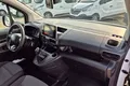 samochód dostawczy Citroen zdjęcie 32