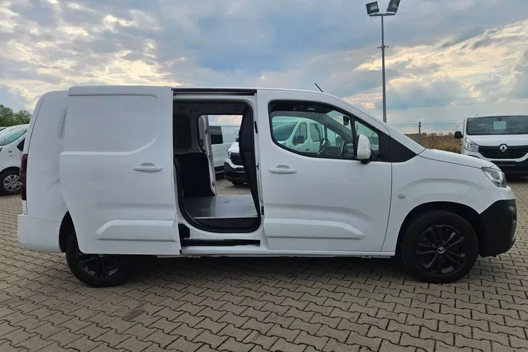 Citroen Berlingo Long 49999zł NETTO 1, 5HDi/102KM zdjęcie 7
