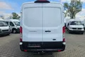 samochód dostawczy Ford zdjęcie 12