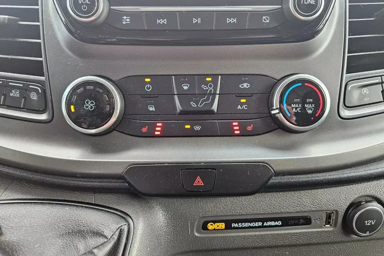 Ford transit L3H2 Lift 64900zł NETTO 2.0TdCi/170KM zdjęcie 34