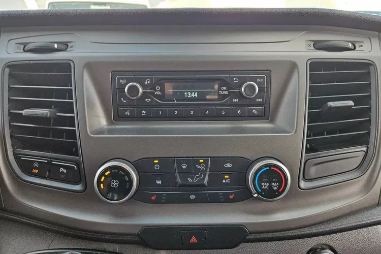 Ford transit-custom L2H1 49900zł NETTO 2.0TdCi/170KM zdjęcie 33